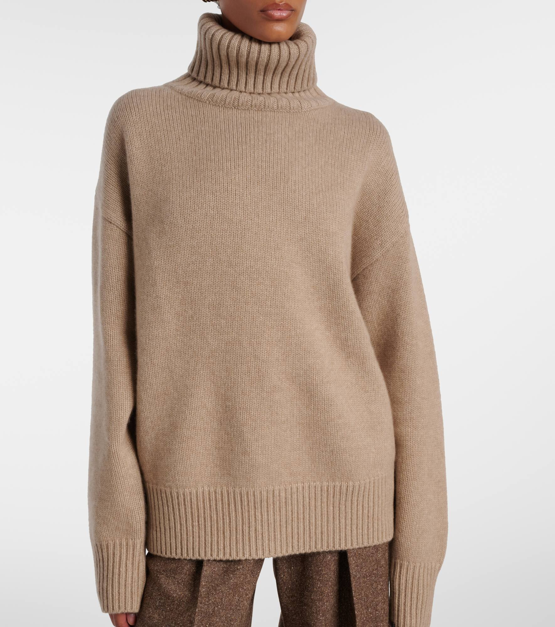 Oversize Xtra cashmere turtleneck sweater - 6