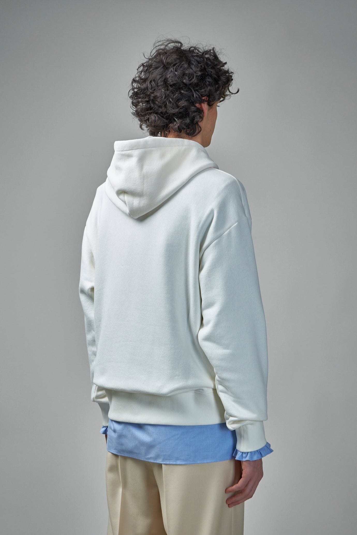 Cotton Hooded Sweatshirt with Chez Valentino Print - 3