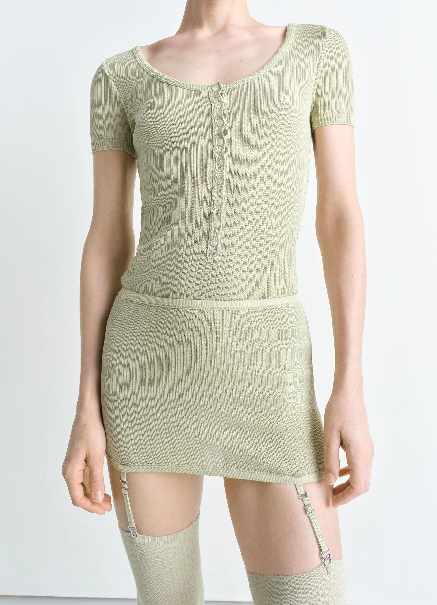 BUTTONED RIB BODY - 2