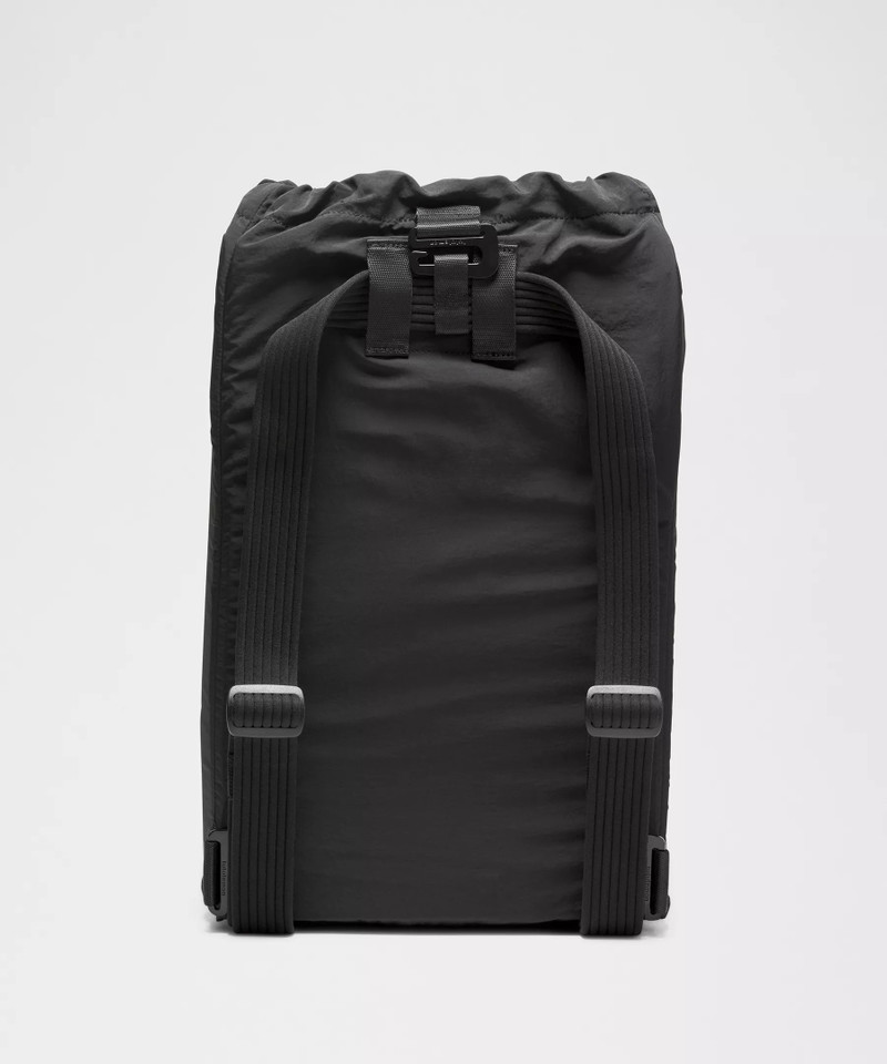 2-in-1 Convertible Backpack 21L 3