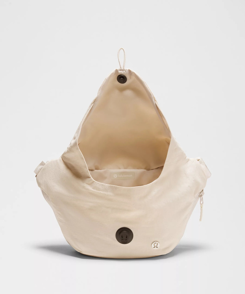 Curved Crossbody Bag with Top Handle 3L 4