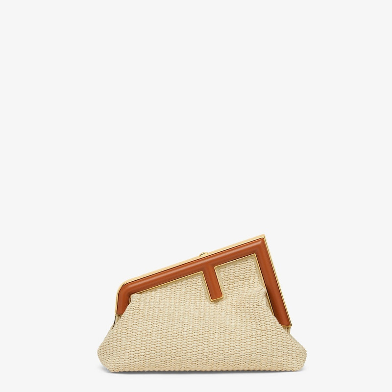 Fendi 첫 번째 작은 - 1