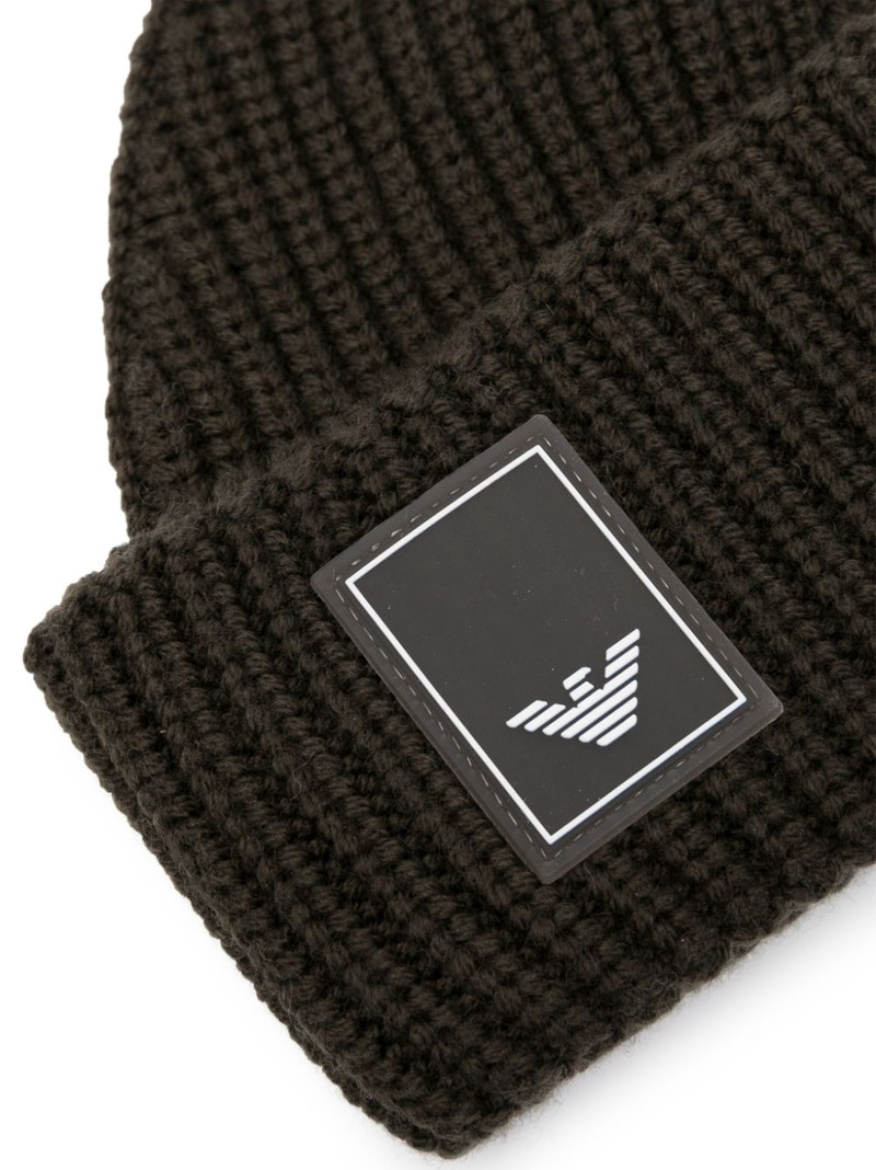 EMPORIO ARMANI logo-patch virgin-wool beanie outlook