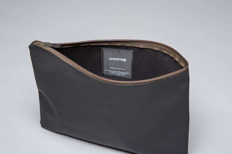 3A-E1-L Large Zippered Envelope Black 5