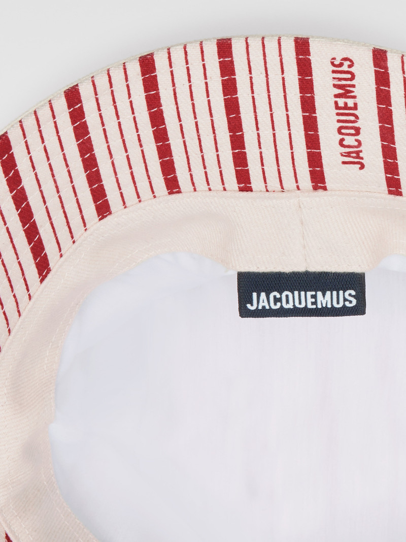 JACQUEMUS Le bob Gadjo outlook