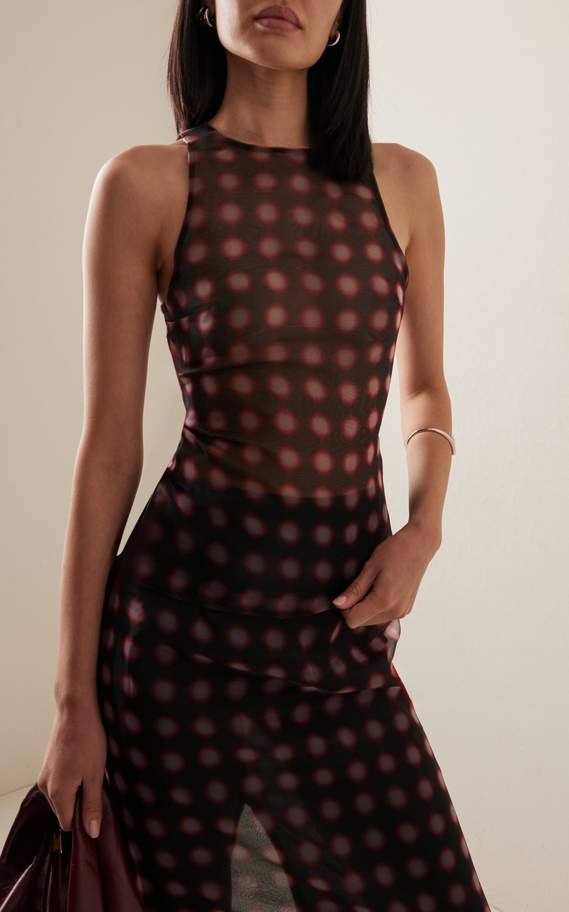 16ARLINGTON Tari Printed Organza Top red outlook