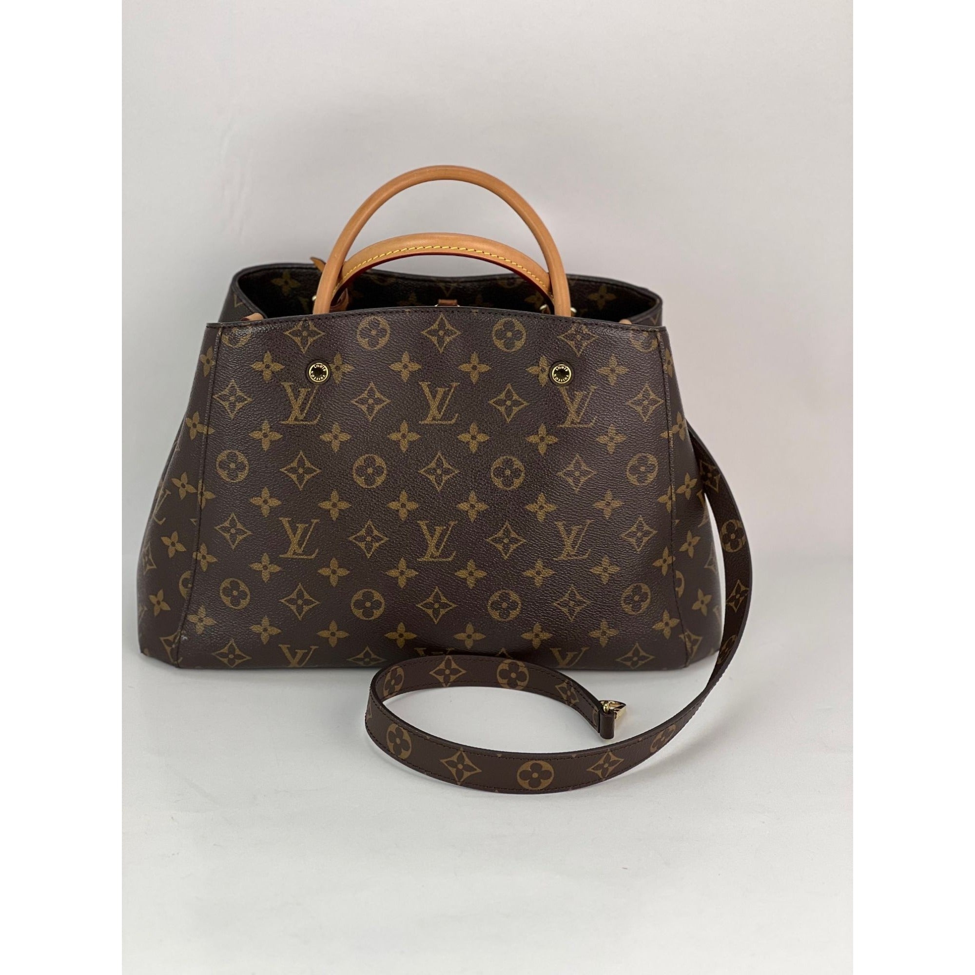 Louis Vuitton Montaigne MM Monogram Shoulder Bag - 2