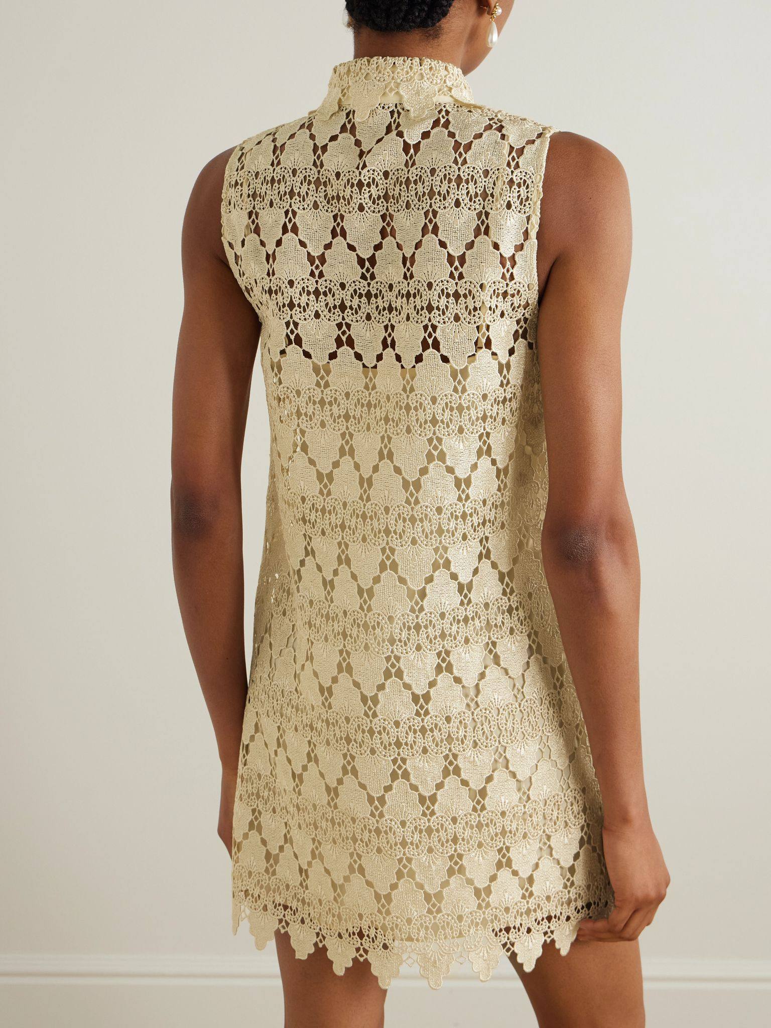 The Deco scalloped guipure lace mini shirt dress Cream - 4