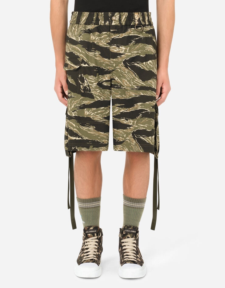 Cotton shorts with camouflage print - 1