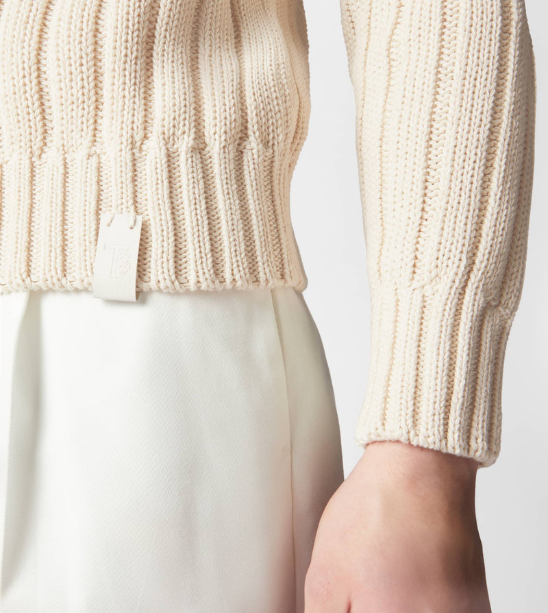 ROUND-NECK PULLOVER - WHITE 6