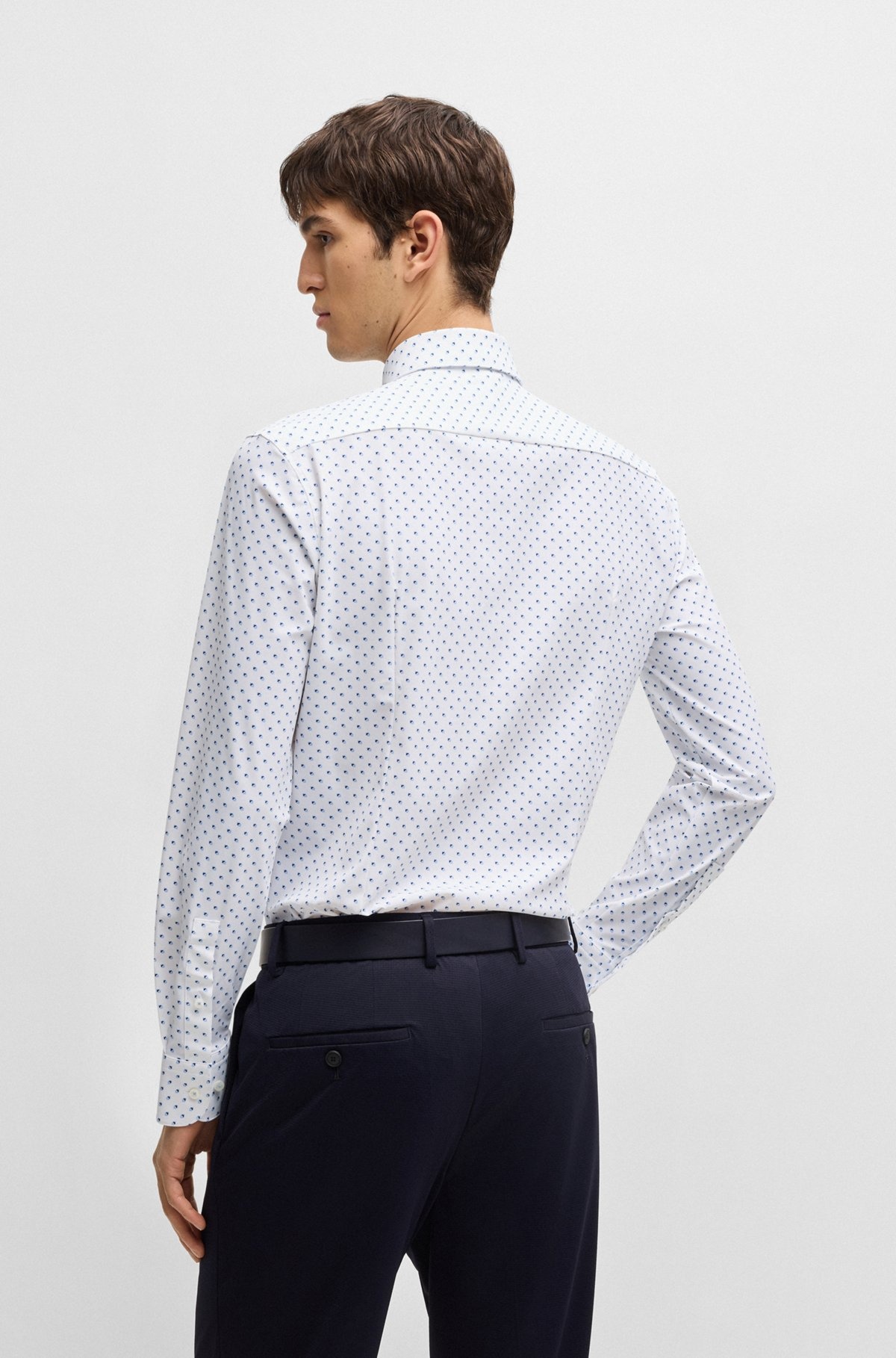 SLIM-FIT SHIRT IN GEOMETRIC-PRINT PERFORMANCE-STRETCH JERSEY - 5