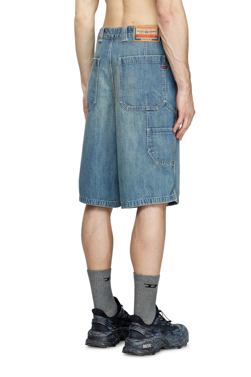 D-LIVERY-W-SHORT 4
