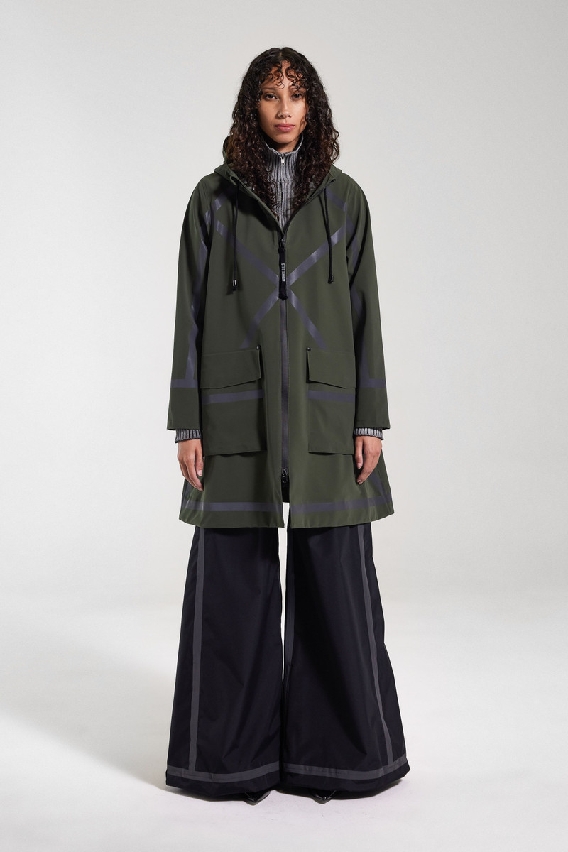 Mosebacke Tape Matte Raincoat Green 1