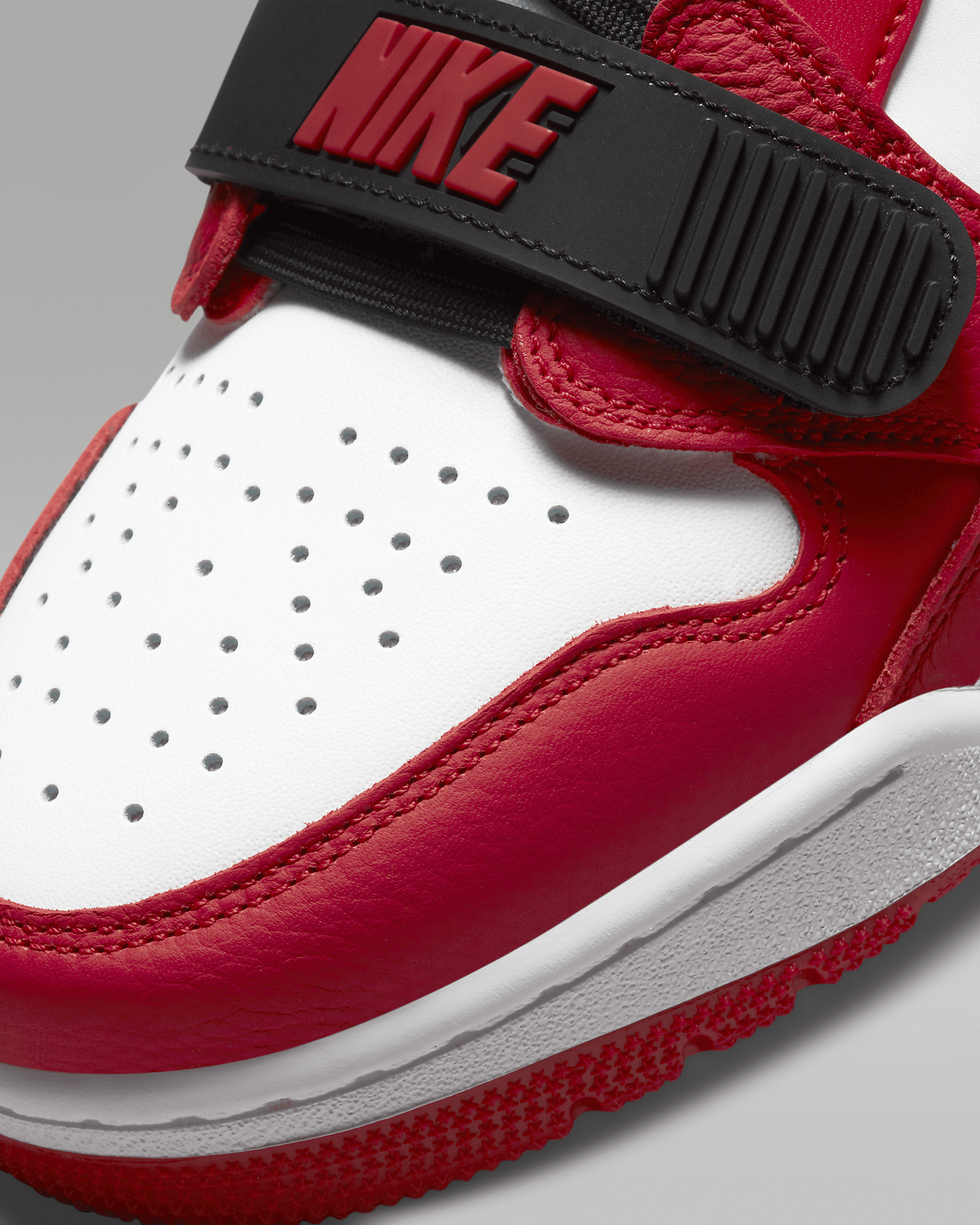 Air Jordan Legacy 312 Low Men's Shoes - 7