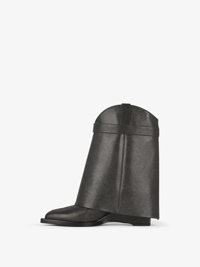 Givenchy SHARK LOCK COWBOY ANKLE BOOTS IN AGED LEATHER outlook