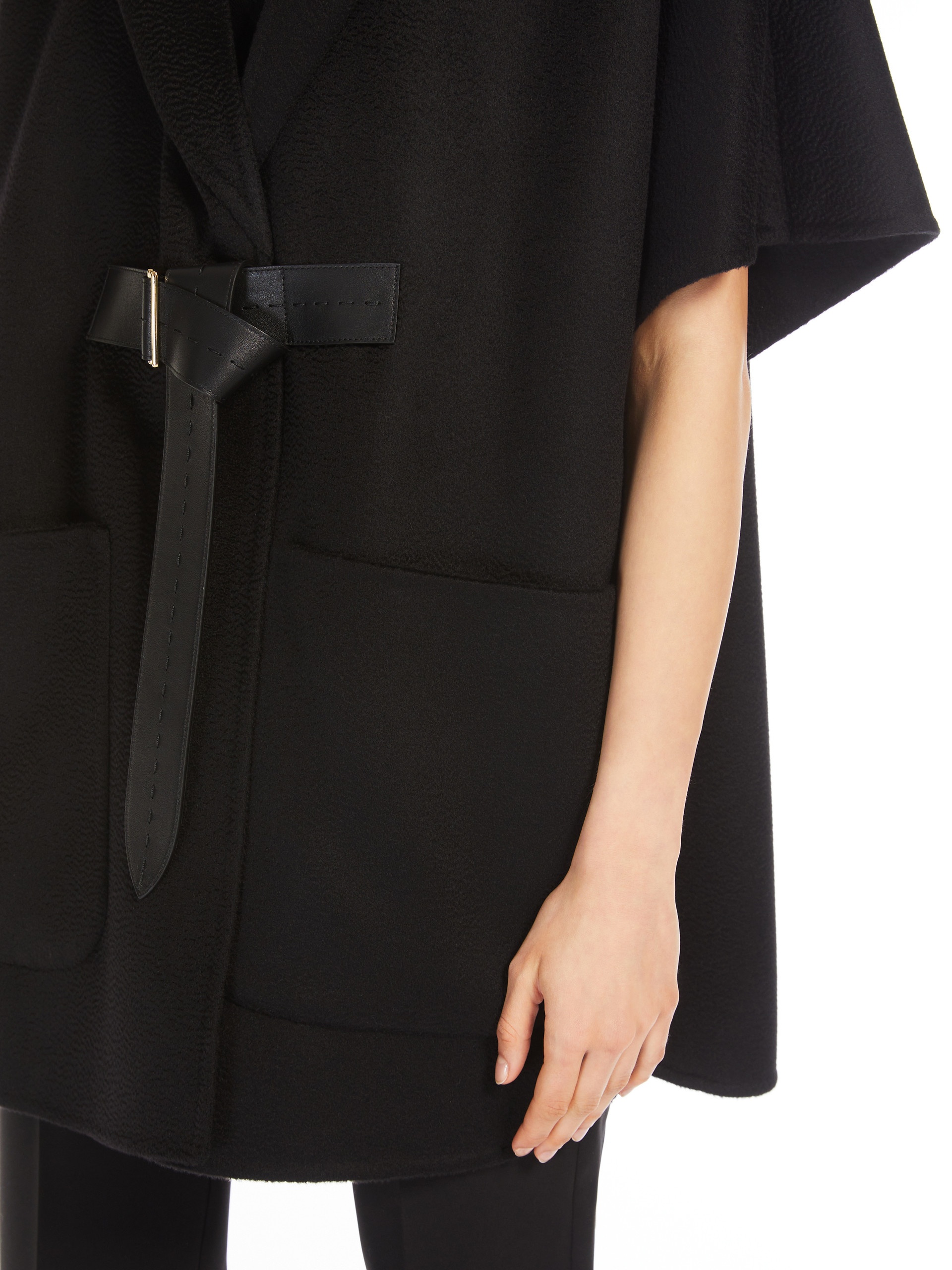 DORICO Sable-look cashmere cape - 5
