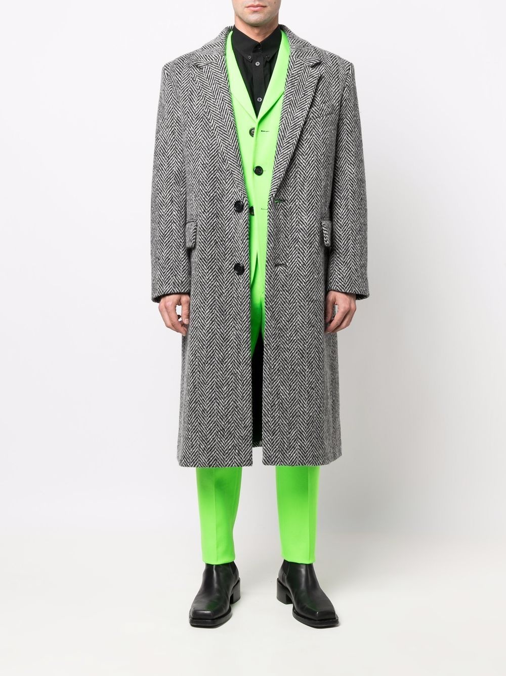 chevron-pattern single-breasted coat - 2