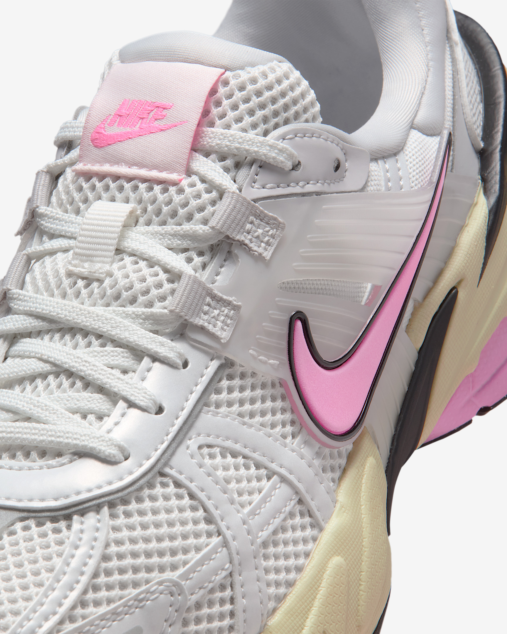 Nike V2K Run Women's Shoes - 7