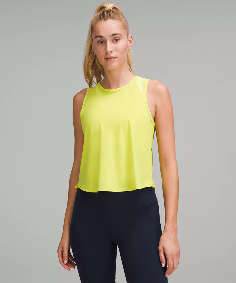 Sculpt Cropped Tank Top *Cinch 1