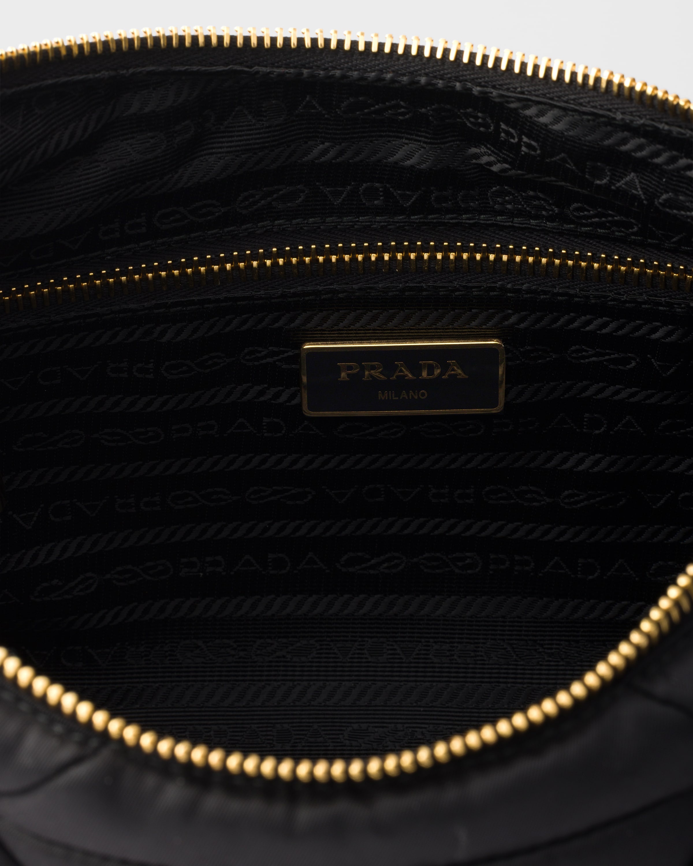 Large padded Re-Nylon bag - 4