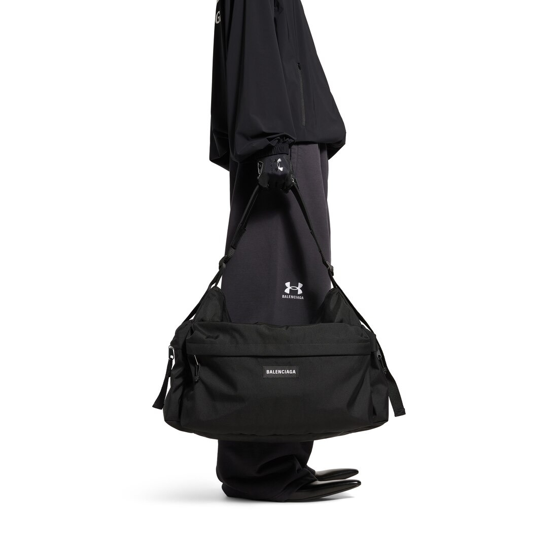 Men's Explorer Medium Multipocket Weekender in Black - 7