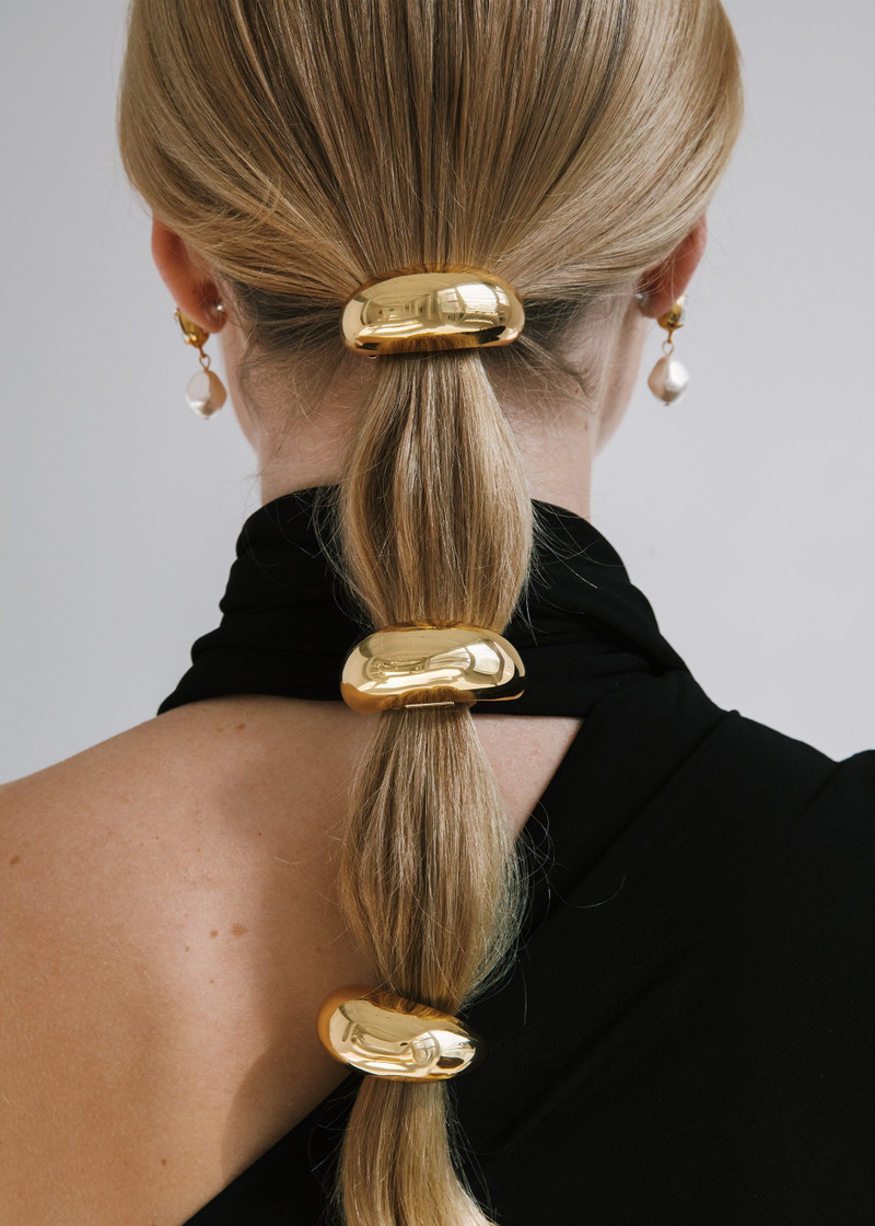 Jennifer Behr Mona Ponywrap outlook