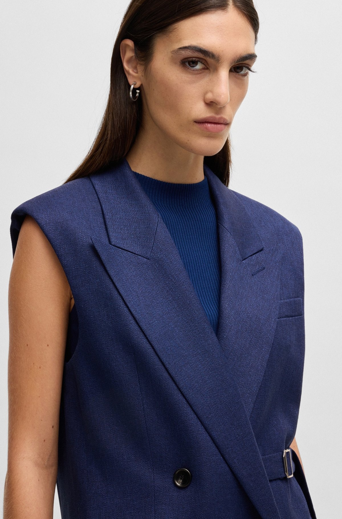 LINEN-BLEND WAISTCOAT WITH ADJUSTABLE BUCKLED STRAP - 5