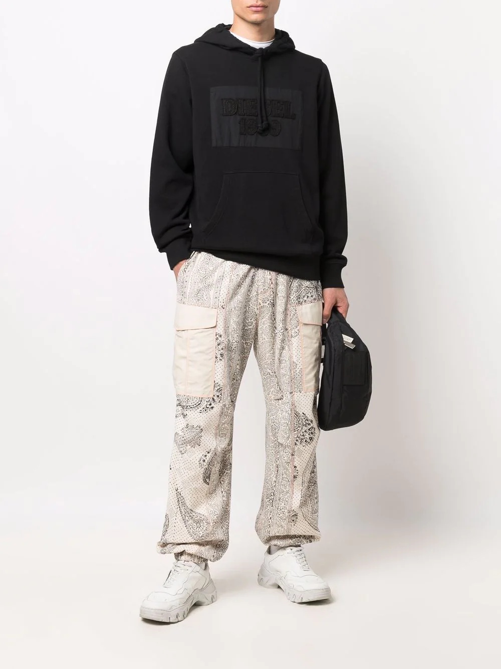 debossed-logo hoodie - 2