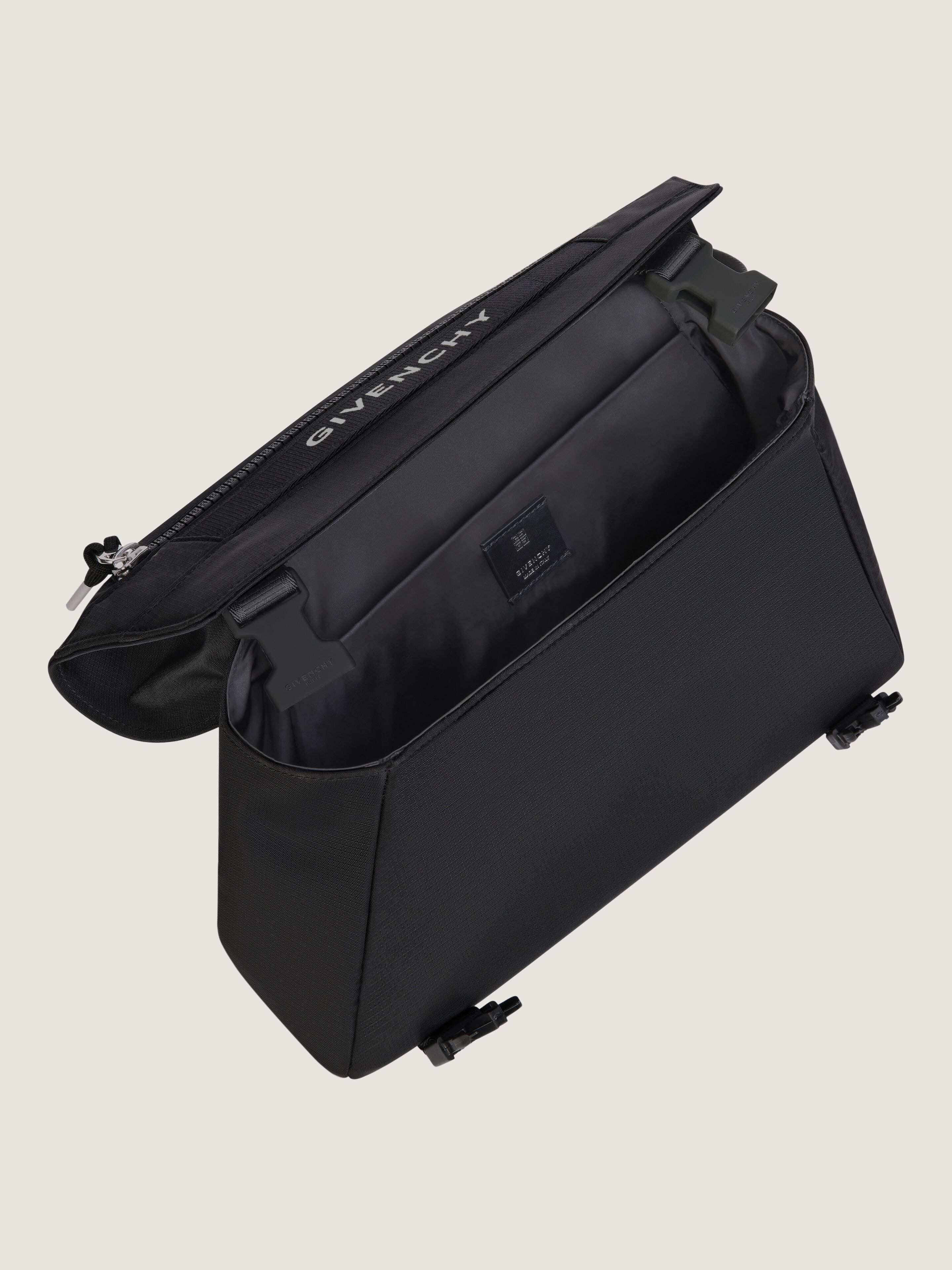 G-TREK MESSENGER BAG IN NYLON - 4