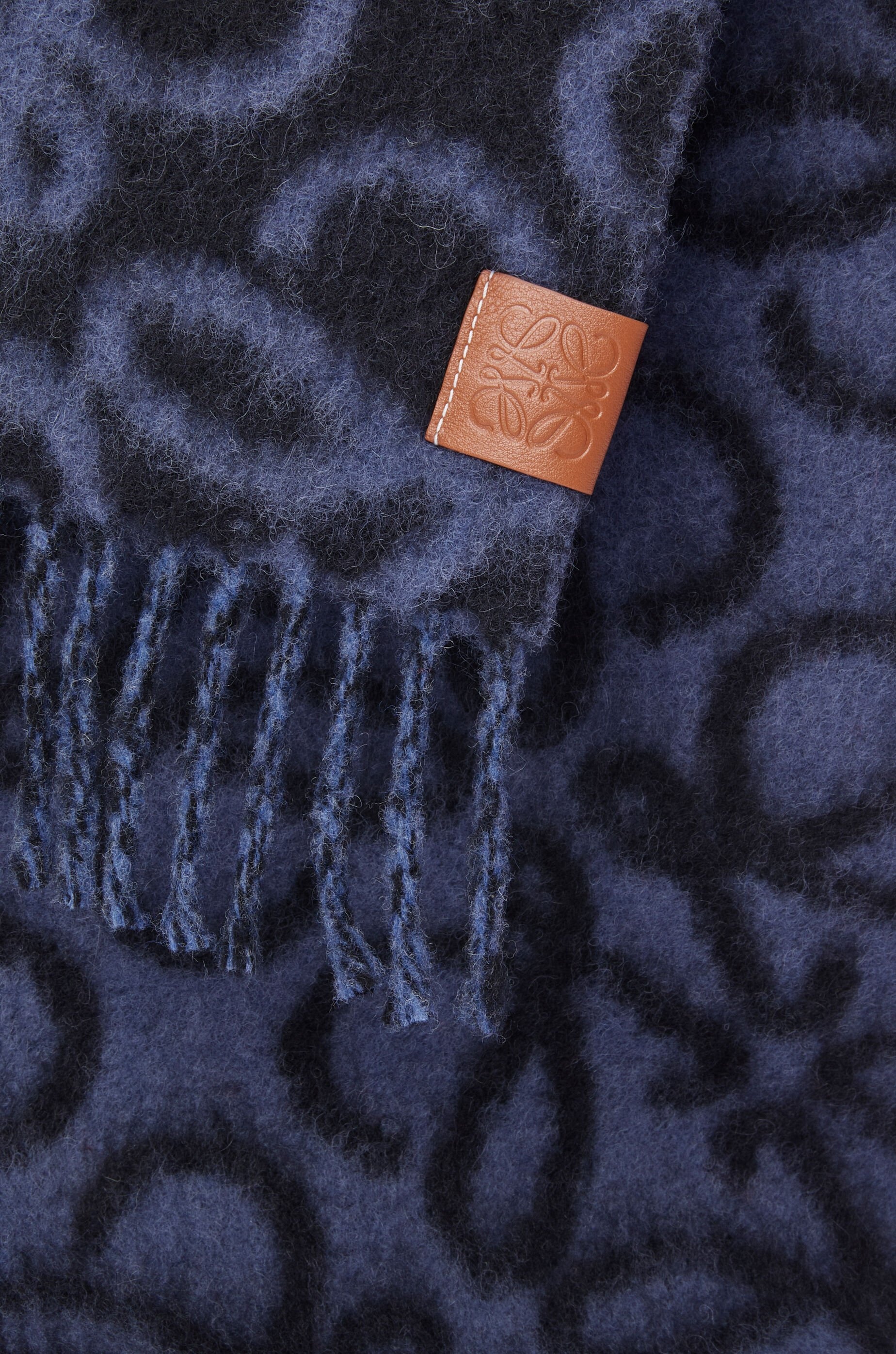 Anagram scarf in alpaca and wool - 5