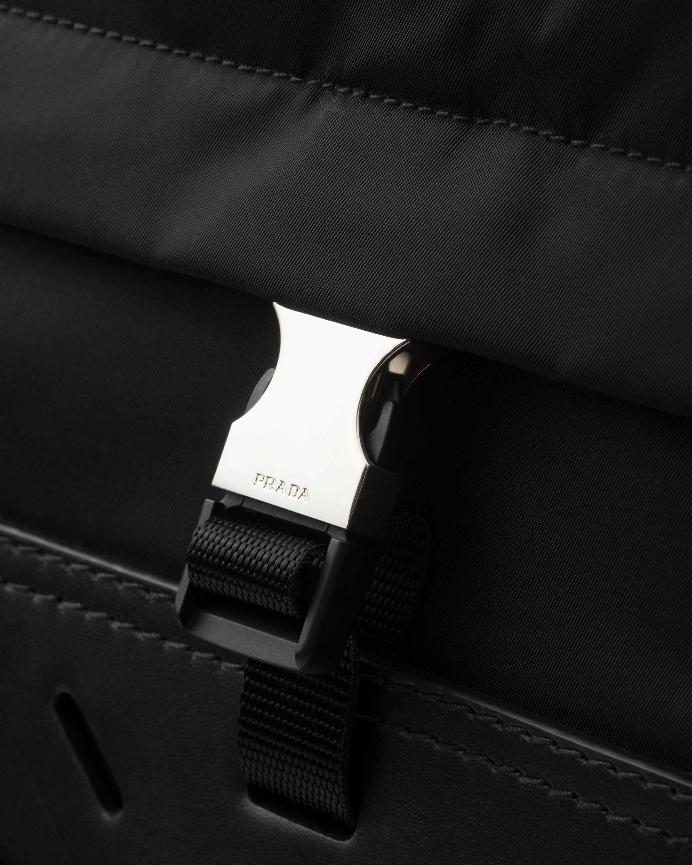 Re-Nylon and leather travel bag - 6