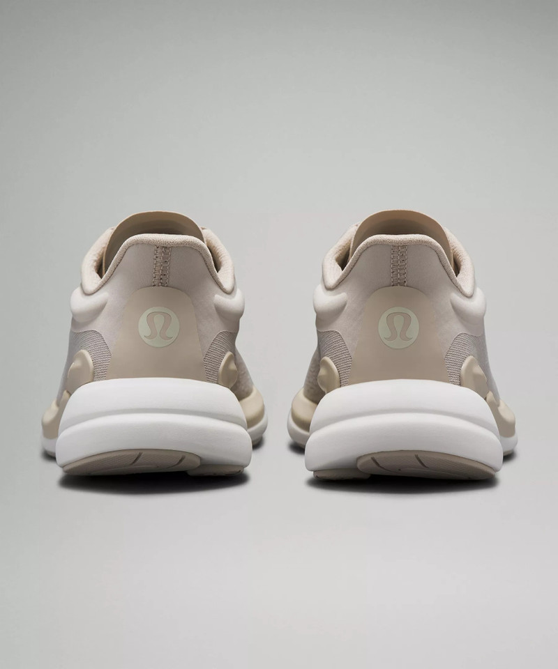 chargefeel 2 Low Women's Workout Shoe 6