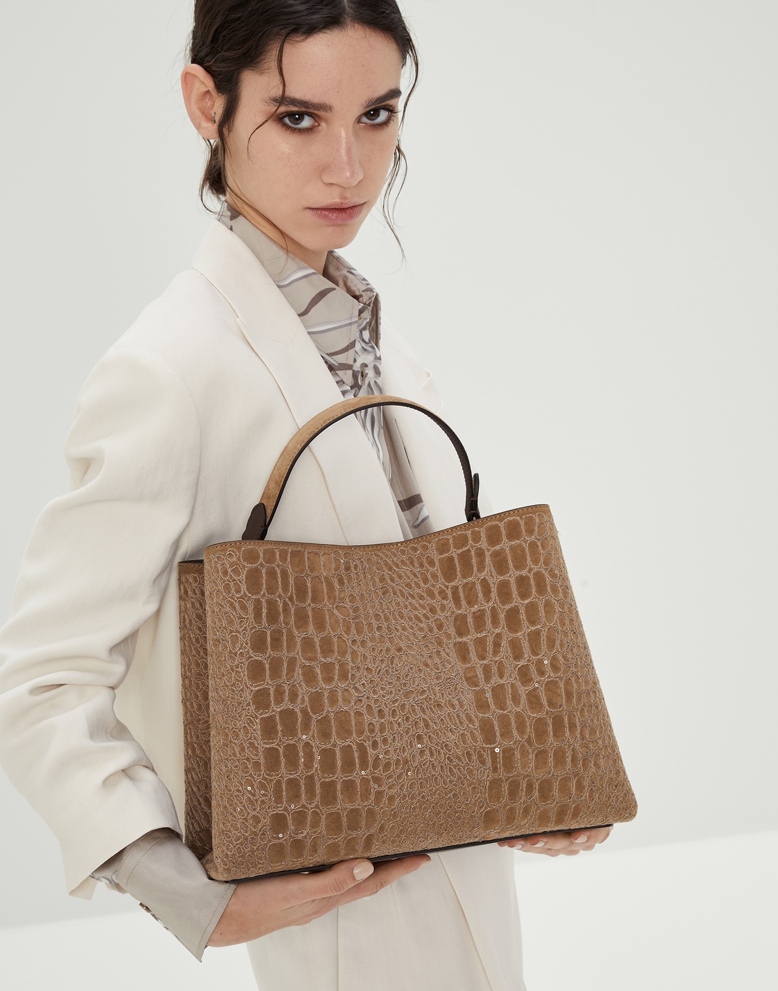 Crocodile embroidery shopper bag in suede with shiny handles - 4