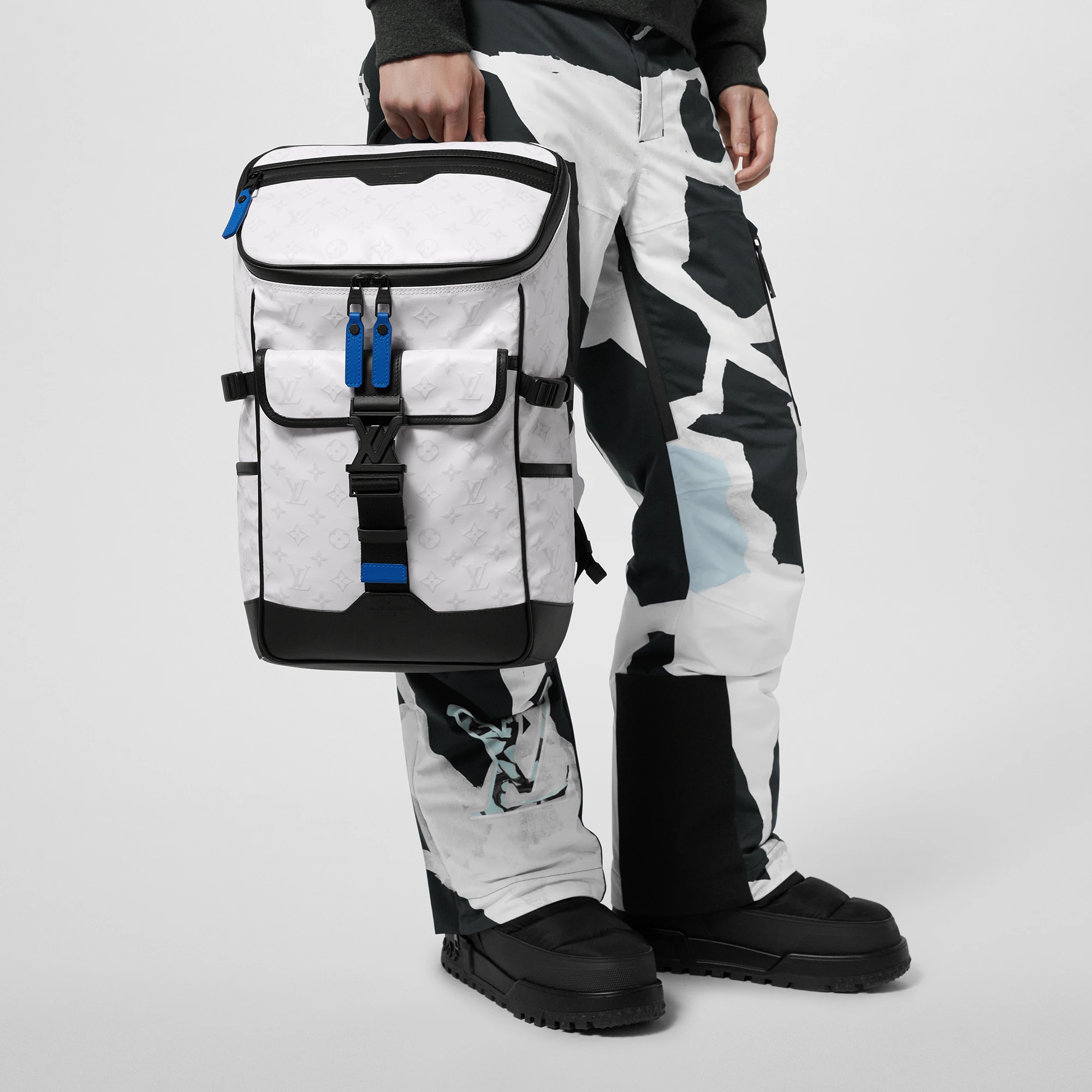 Mountain Backpack - 4