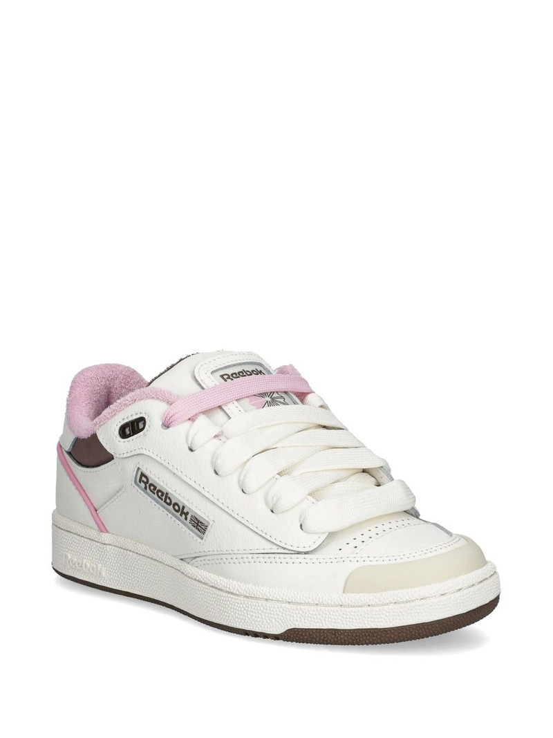 Reebok Club C Bulc sneakers outlook