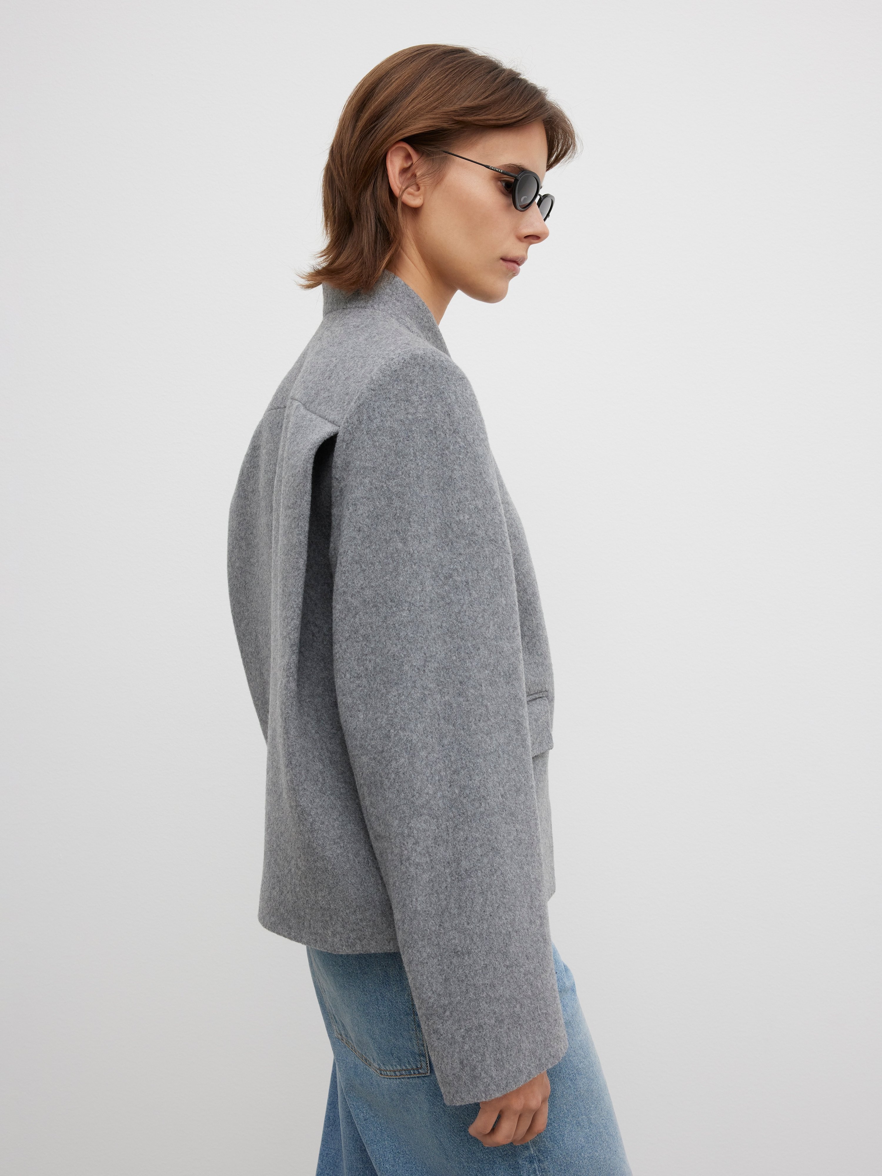 Short curved jacket - 5