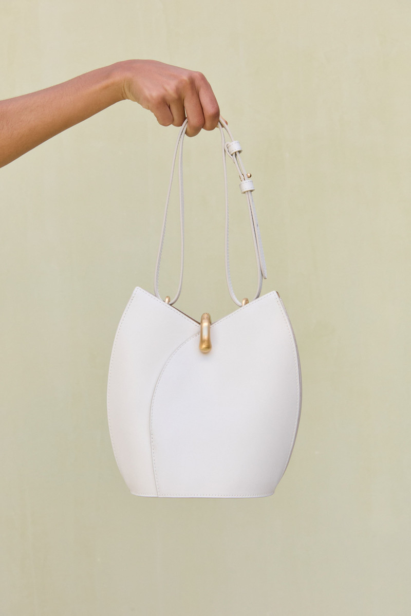 Cult Gaia GIADA SHOULDER BAG outlook