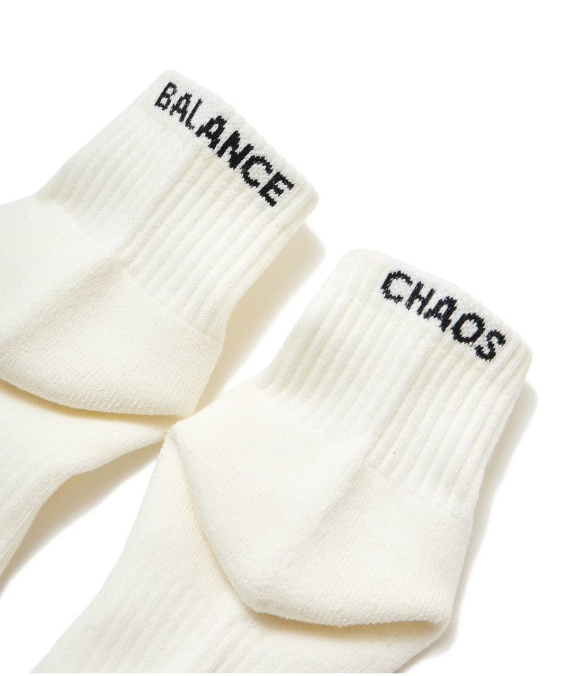 UNDERCOVER UC1D4L03 outlook