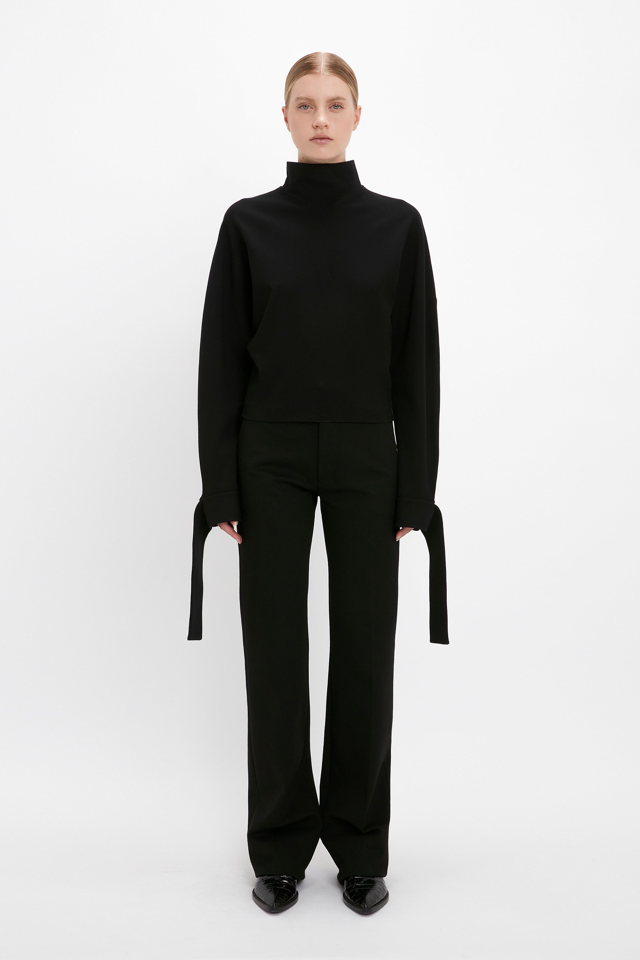 Tailored Straight Leg Trouser In Black - 2