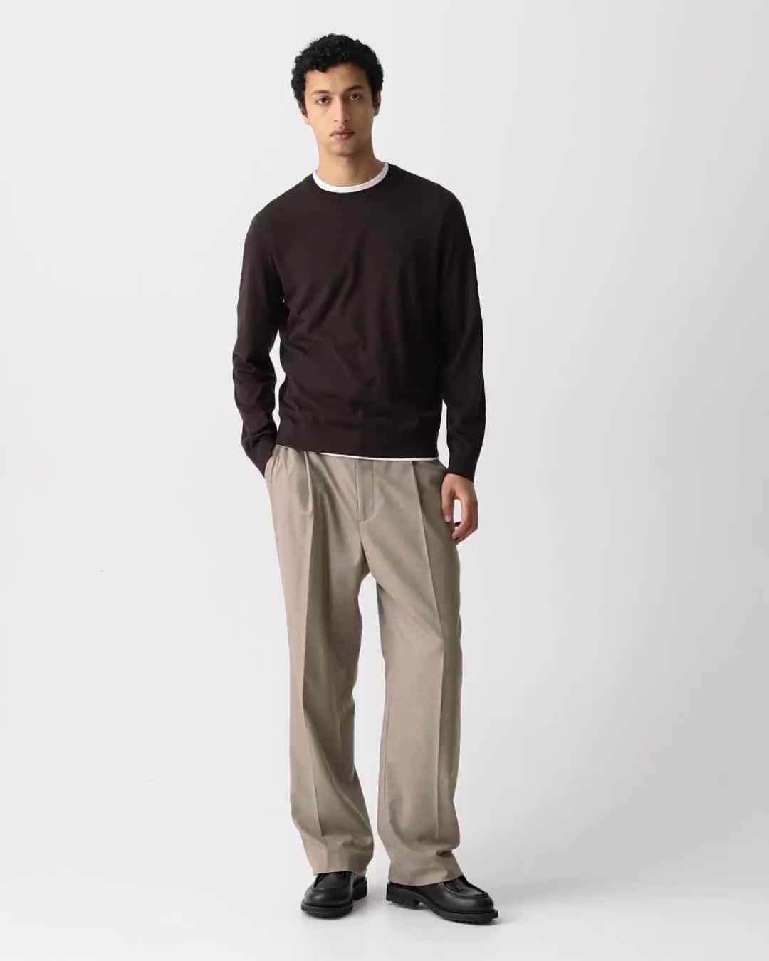 Crewneck Sweater in Regal Wool - 7