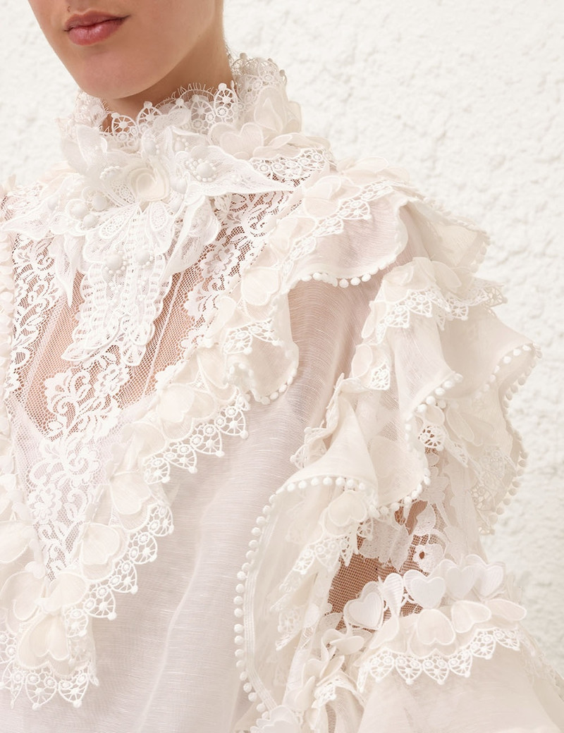 CRUSH HEART TRIM BLOUSE 5