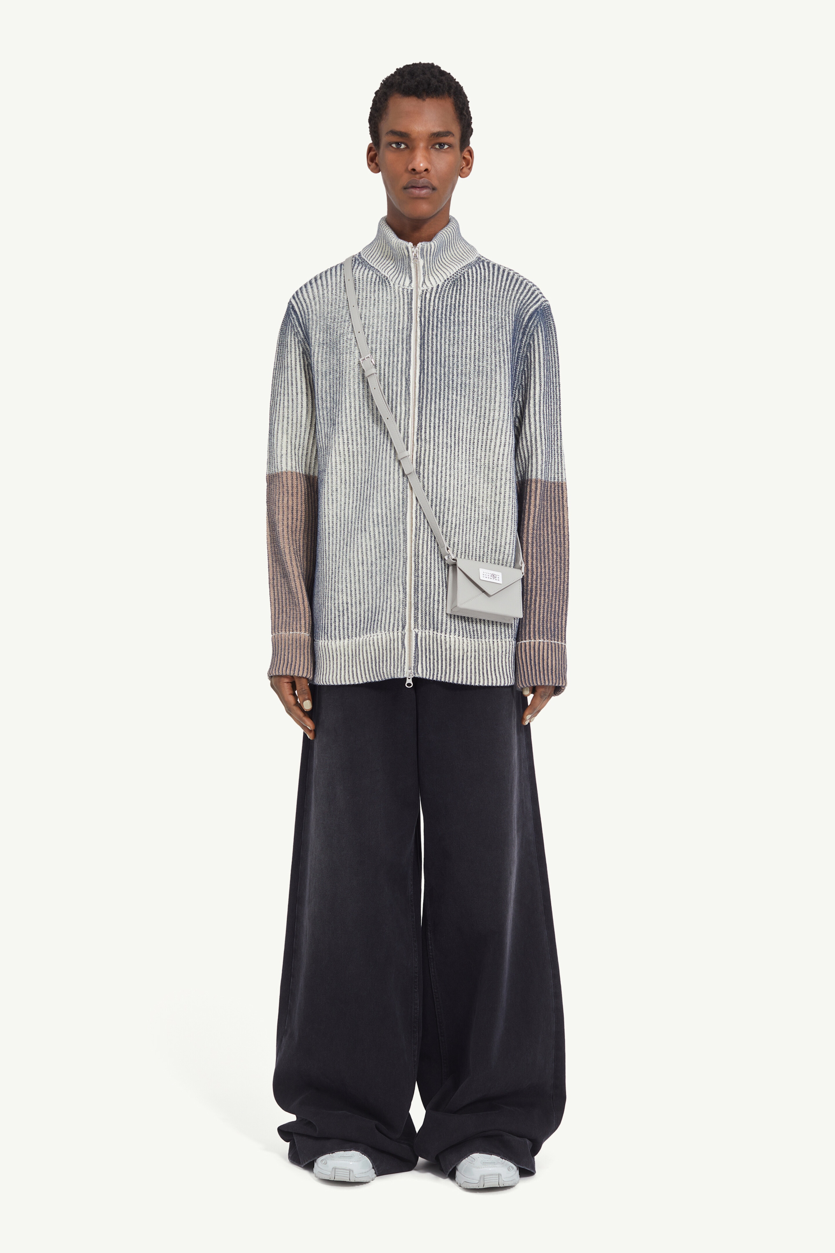 High collar zip cardigan - 2
