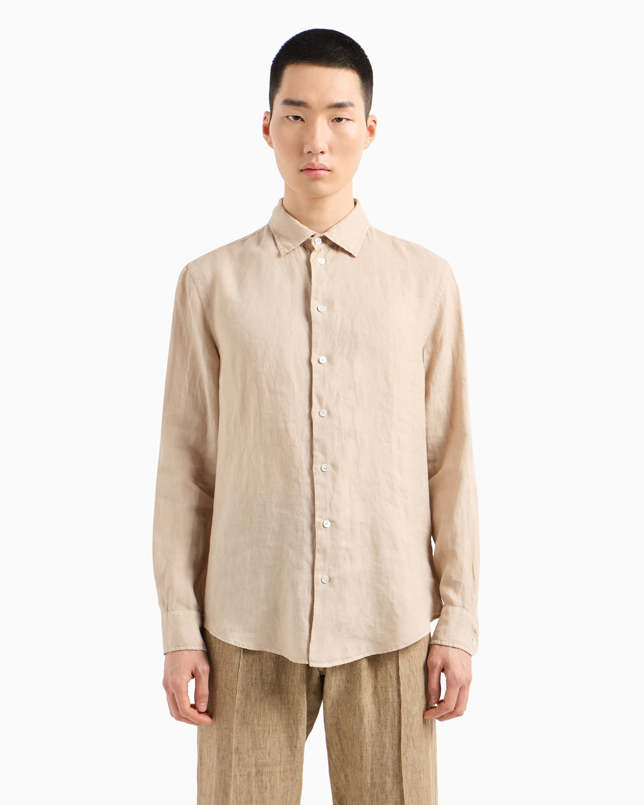 Garment-dyed linen shirt with French collar - 2