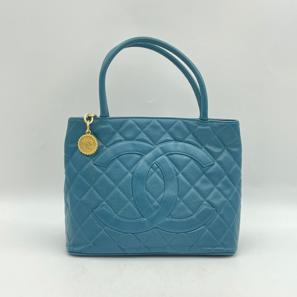 Chanel No. 7 Coin Bag - 4