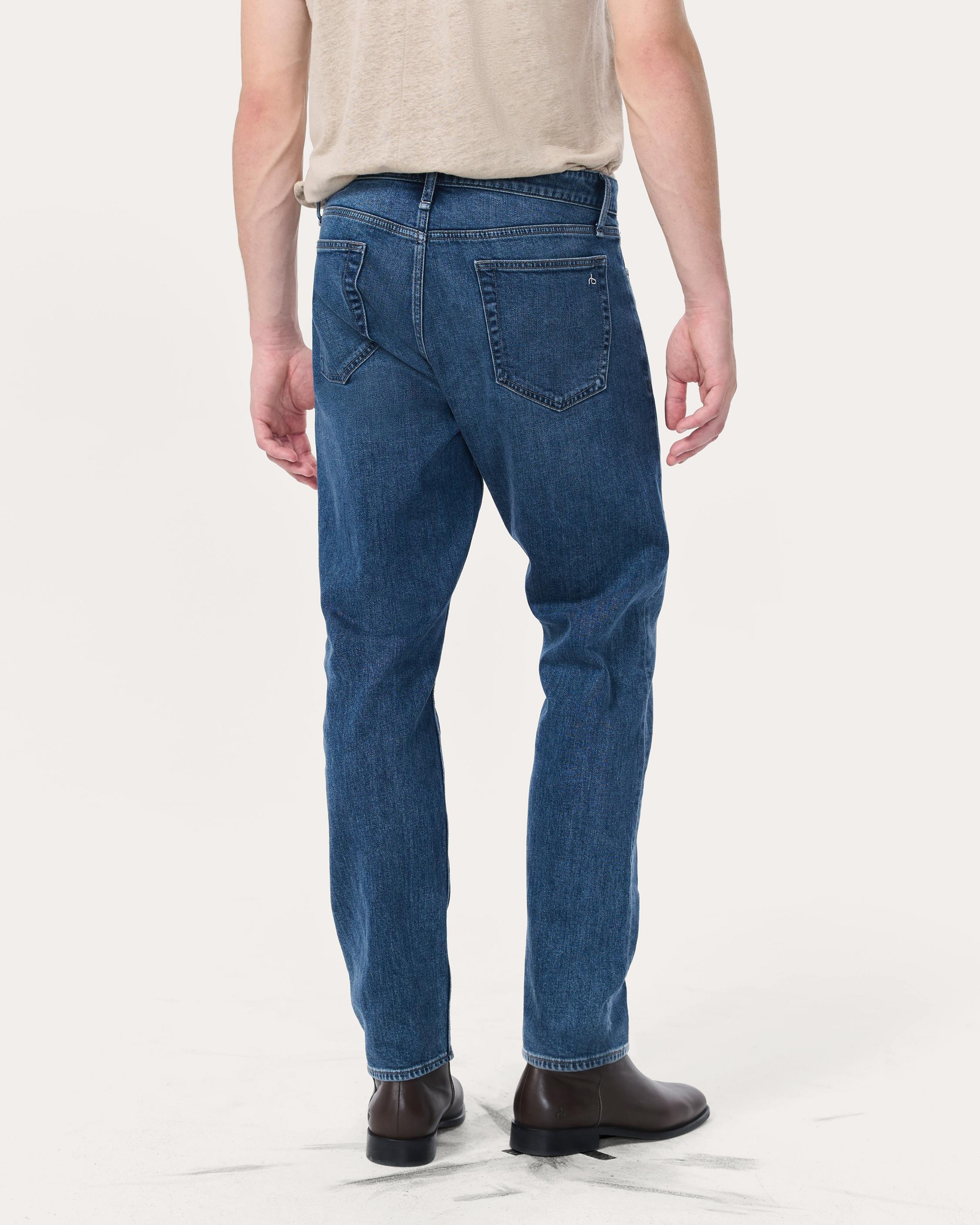 Fit 3 Athletic Jeans
Authentic Stretch in Greenpoint - 6