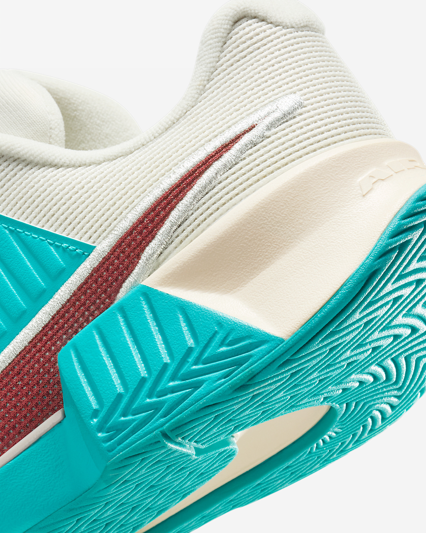 Nike GP Challenge Pro Premium Women's Hard Court Tennis Shoes - 8