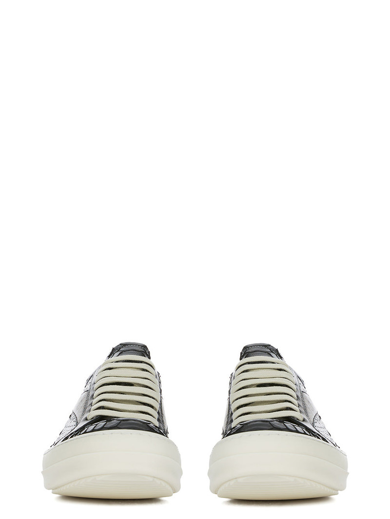 VINTAGE SNEAKS 2