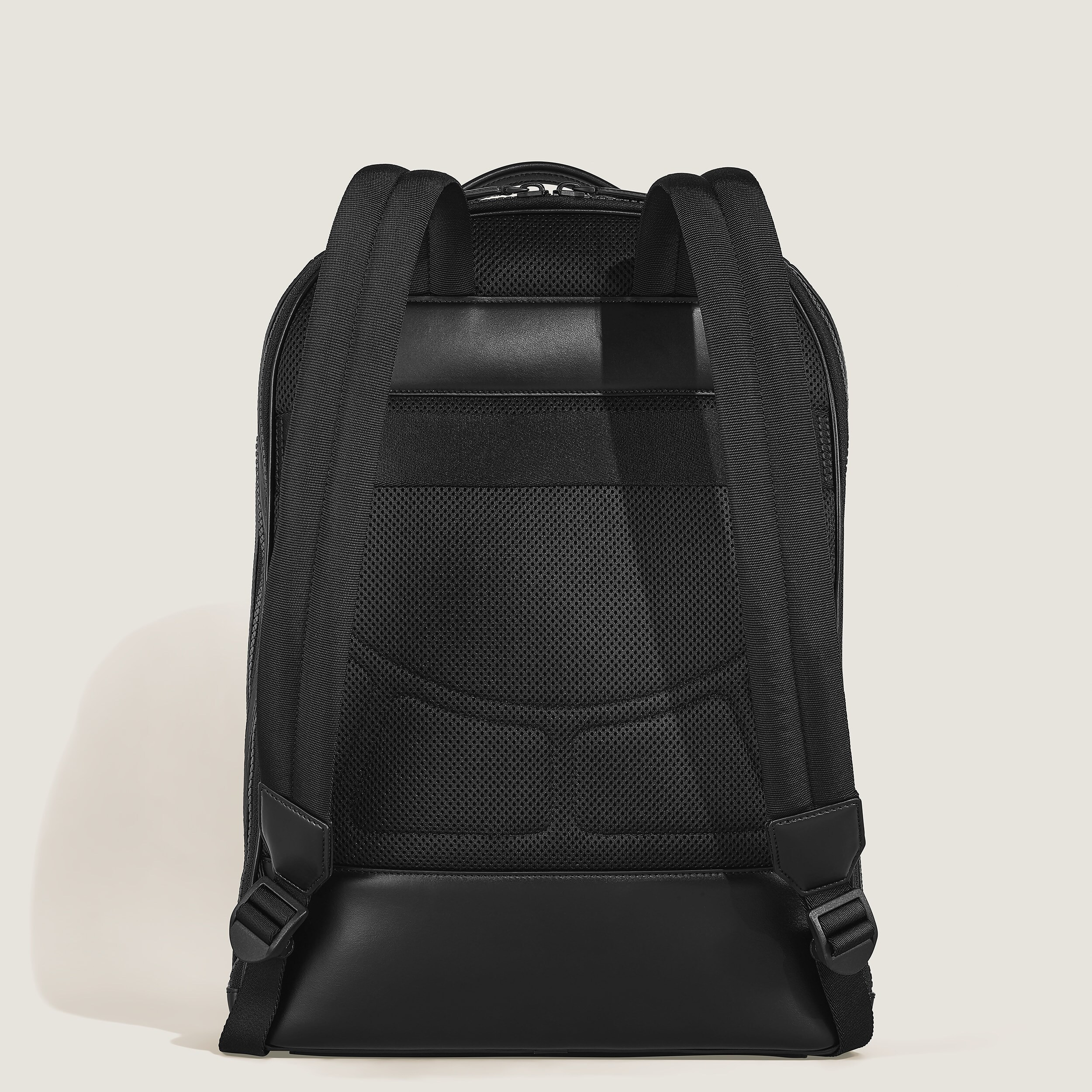 EXTREME 3.0 MEDIUM BACKPACK WITH 3 COMPARTMENTS - 3