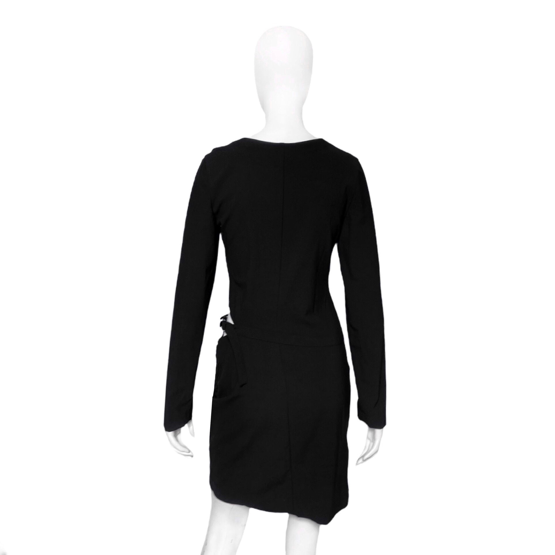 GUCCI Gucci Tom Ford Spring 1998 black Cut Out Logo Belt Long Sleeve Dress  1996 | dusty.archive | REVERSIBLE