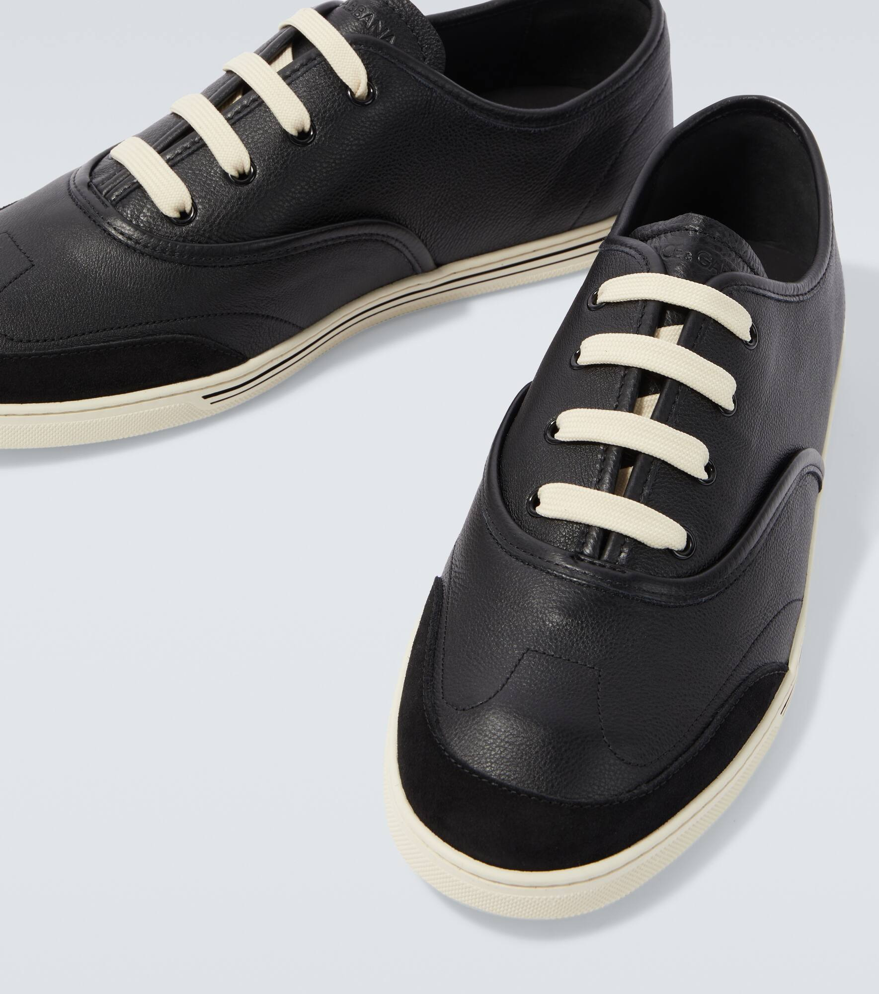 Suede-trimmed leather sneakers - 3